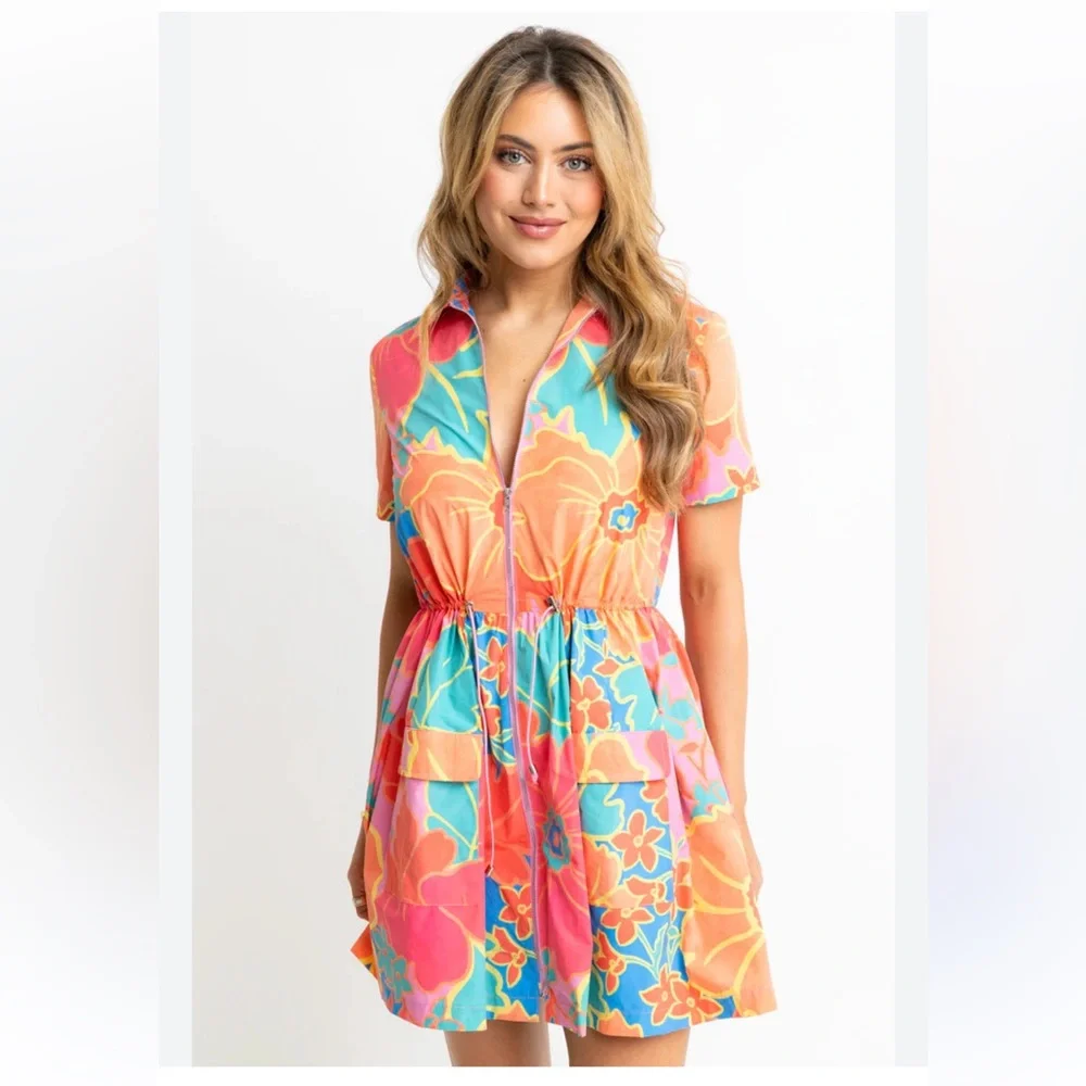 KARLIE Large Floral Weekend Cinch Waist Dress Size M -Super flattering and cute! - Picture 2 of 15